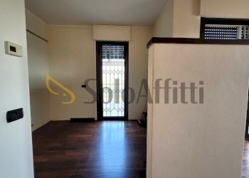 zona giorno.jpg - Trilocale Via Trebbia, Parabiago - foto 16