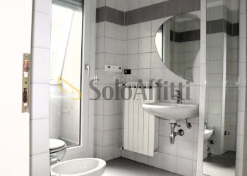 bagno zona notte.JPG - Quadrilocale Via Sant'Antonio, Parabiago - foto 8