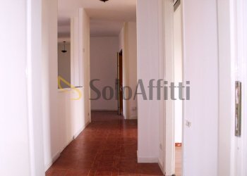 Disimpegno.JPG - Quadrilocale Via Sant'Antonio, Parabiago - foto 16