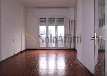 camera matrimon.JPG - Quadrilocale Via Sant'Antonio, Parabiago - foto 19