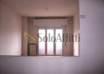 soggiorno.JPG - Quadrilocale Via Sant'Antonio, Parabiago - foto 20