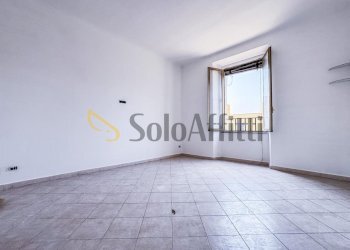 soggiorno - Trilocale Via Ponte dei Francesi 22, Napoli - foto 12