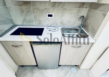 ANGOLO COTTURA - Monolocale Via Toledo, Napoli - foto 9