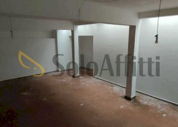 WhatsApp Image 2025-01-15 at 15.50.44.jpeg - Locale Commerciale Piazza Paolo III 6, Frascati - foto 8