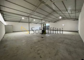 IMG-20250711-WA0006.jpg - Magazzino Via Mastrilli, Maddaloni - foto 6