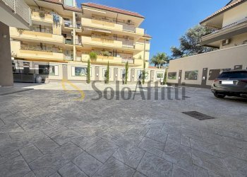 IMG-20250630-WA0002.jpg - Monolocale Via Gennaro Tescione 208, Caserta - foto 27