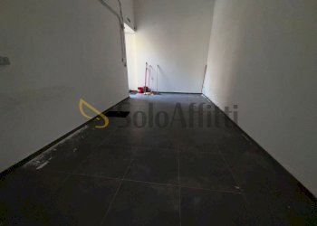 IMG-20250516-WA0023.jpg - Locale Commerciale Caserta - foto 9