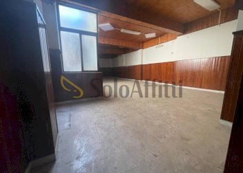 IMG-20250510-WA0039.jpg - Locale Commerciale Via A.S. Mazzocchi 2323, Caserta - foto 2