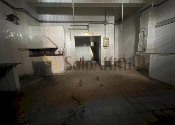 IMG-20250510-WA0055.jpg - Locale Commerciale Via A.S. Mazzocchi 2323, Caserta - foto 14