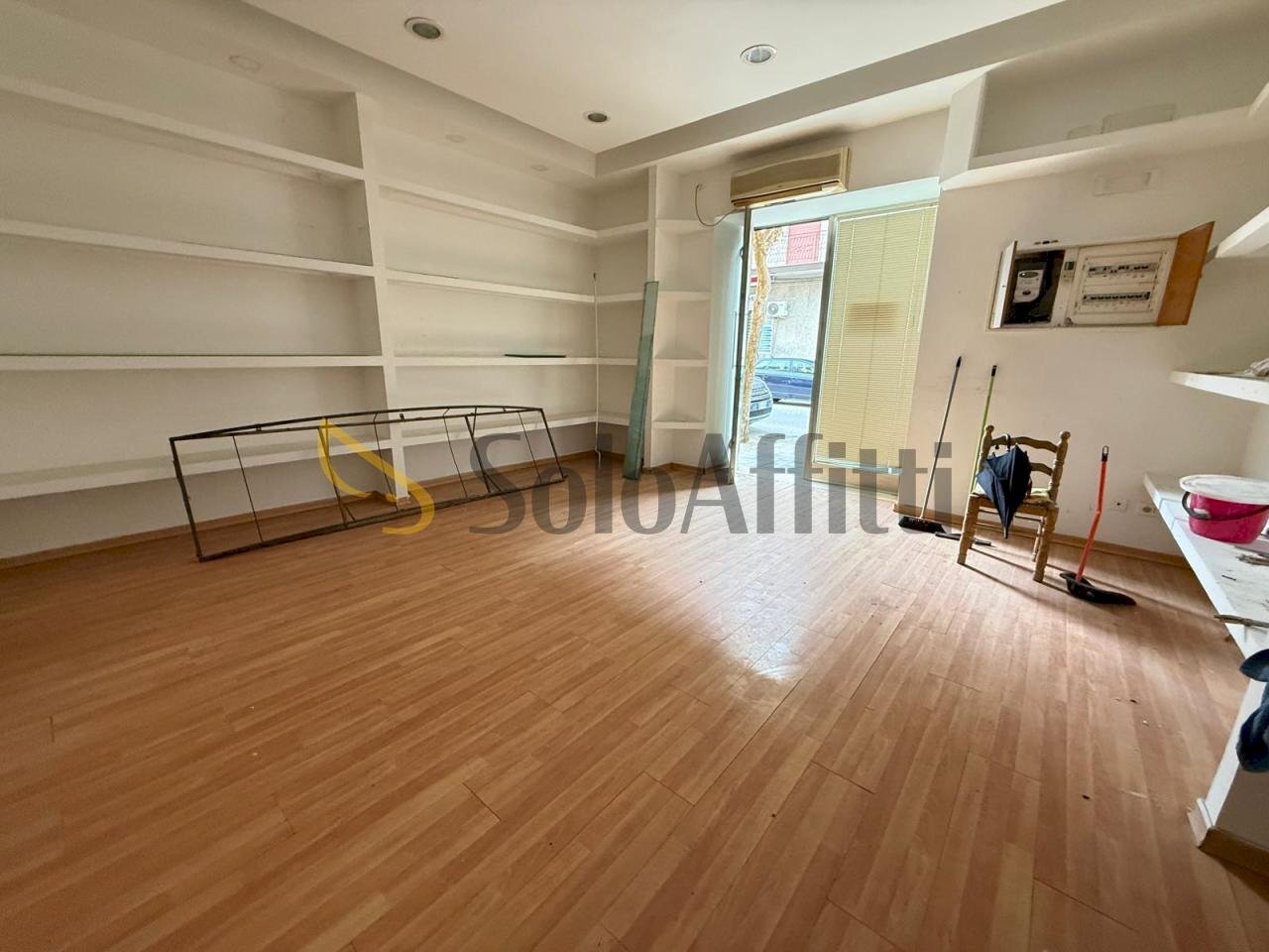 IMG-20250424-WA0086.jpg - Commercial Premises Via Giulio Antonio Acquaviva 226, Caserta - photo 1