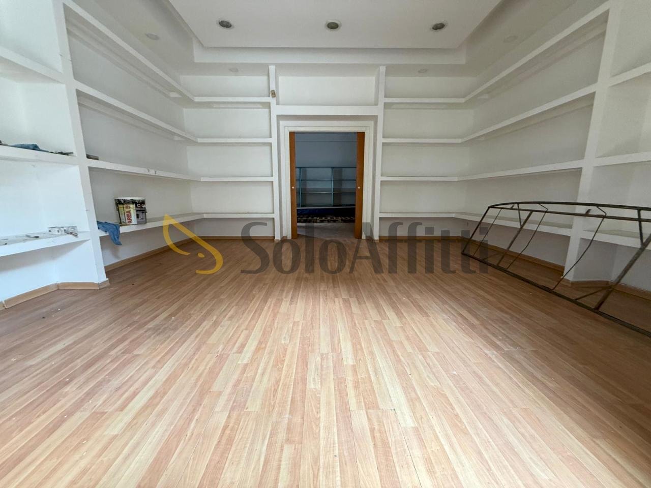 IMG-20250424-WA0085.jpg - Commercial Premises Via Giulio Antonio Acquaviva 226, Caserta - photo 2