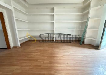 IMG-20250424-WA0092.jpg - Locale Commerciale Via Giulio Antonio Acquaviva 226, Caserta - foto 8