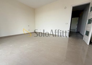 IMG-20250414-WA0052.jpg - Ufficio Via Forche Caudine, Maddaloni - foto 12