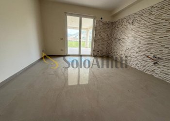 IMG-20250414-WA0063.jpg - Ufficio Via Forche Caudine, Maddaloni - foto 23