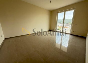 IMG-20250414-WA0066.jpg - Ufficio Via Forche Caudine, Maddaloni - foto 26