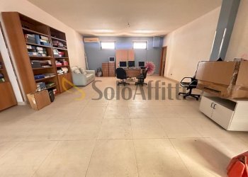 IMG-20250207-WA0004.jpg - Commercial Premises Via Giulio Foglia 88, Marcianise - photo 5