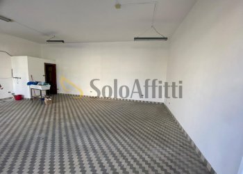 IMG-20250724-WA0047.jpg - Laboratorio Via Pietro Sacconi 3, Rimini - foto 4