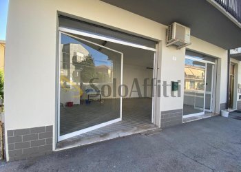 IMG-20250724-WA0045.jpg - Laboratorio Via Pietro Sacconi 3, Rimini - foto 9