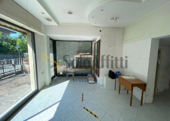 32989211-55cb-47f0-a182-02bdd3a0c6b7.jpg - Magazzino Via Antonio Guadagnoli 19, Rimini - foto 3