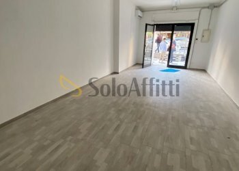 IMG-20250925-WA0060.jpg - Locale Commerciale Frosinone - foto 5