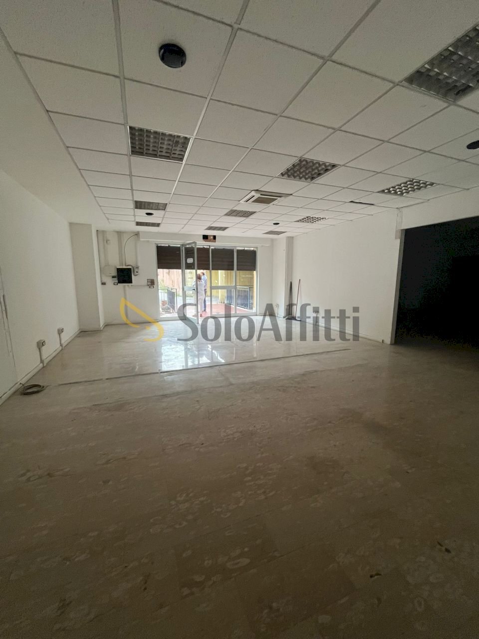 IMG-20250820-WA0011.jpg - Locale Commerciale Frosinone - foto 1