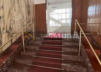 ANDRONE.jpg - Trilocale Via Luigi Tarino 15 bis, Torino - foto 2