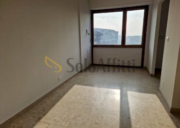 CUCINA CON CUCINOTTO.jpg - Trilocale Torino - foto 6