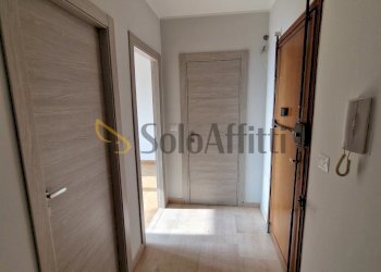 INGRESSO.jpg - Trilocale Torino - foto 9