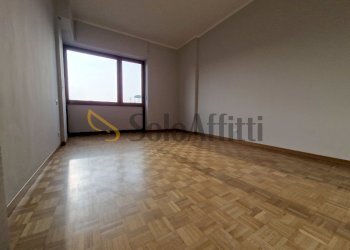 SECONDA CAMERA.jpg - Trilocale Torino - foto 19