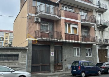 ESTERNO 1.jpg - Trilocale Via Crescentino 32, Torino - foto 1