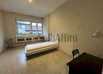 PRIMA CAMERA SINGOLA.jpg - Trilocale Via Crescentino 32, Torino - foto 7