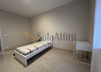 2 CAMERA SINGOLA3.jpg - Trilocale Via Crescentino 32, Torino - foto 12