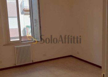 CAMERA PIANO 1.jpeg - Appartamento Falconara Marittima - foto 4