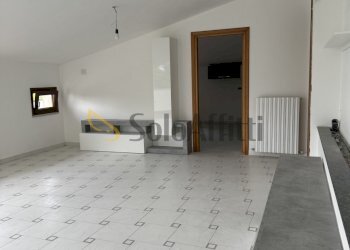 IMG_1372.JPG - Attic Via Rifreddo, Potenza - photo 2
