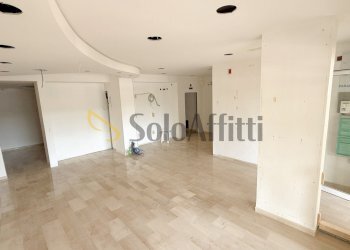 JOY_20250606_160645_370_photo.JPG - Locale Commerciale Via Domenico di Giura 179, Potenza - foto 9