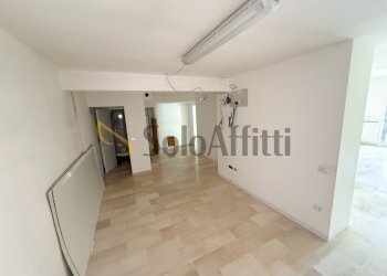 JOY_20250606_160707_868_photo.JPG - Locale Commerciale Via Domenico di Giura 179, Potenza - foto 11