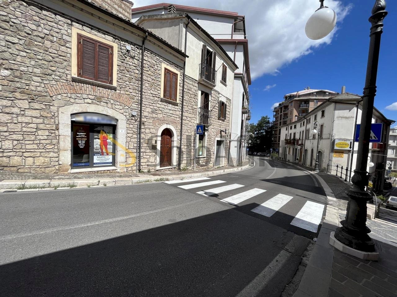 immagine_9_c7af9e.jpg - Commercial Premises Corso Umberto I 1, Potenza - photo 2