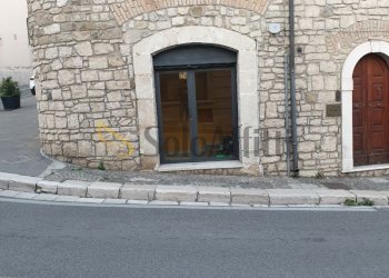 immagine_6_58bf20.jpg - Locale Commerciale Corso Umberto I 1, Potenza - foto 6