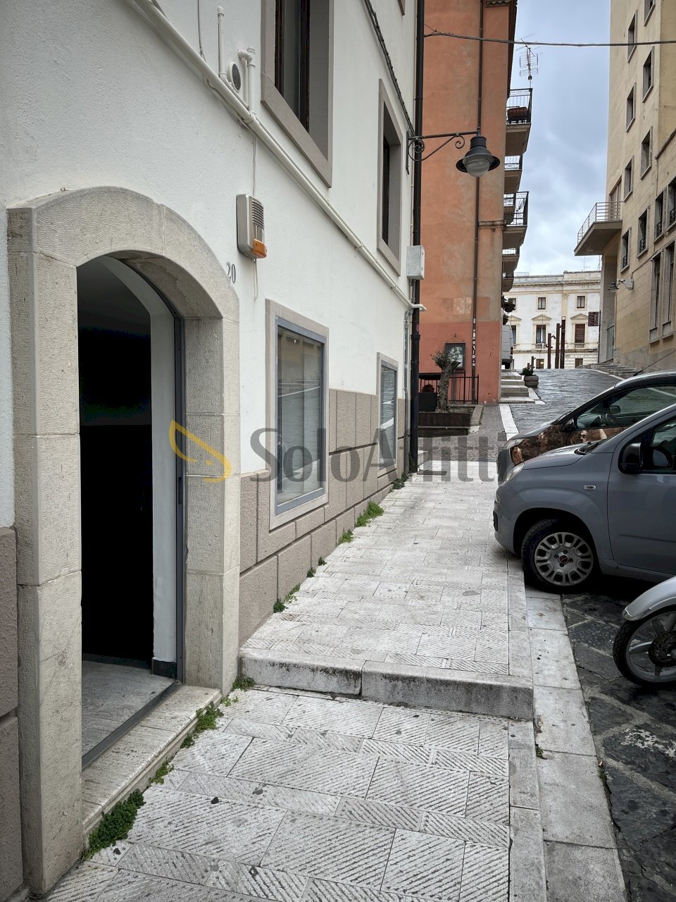 IMG_6633.JPG - Locale Commerciale Via Orazio Petruccelli 20, Potenza - foto 1