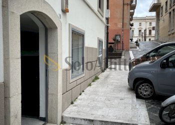 IMG_6633.JPG - Locale Commerciale Via Orazio Petruccelli 20, Potenza - foto 1