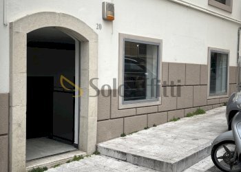 IMG_6634.JPG - Locale Commerciale Via Orazio Petruccelli 20, Potenza - foto 2