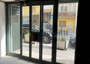 IMG_6935.JPG - Locale Commerciale Via Nicola Vaccaro, Potenza - foto 2