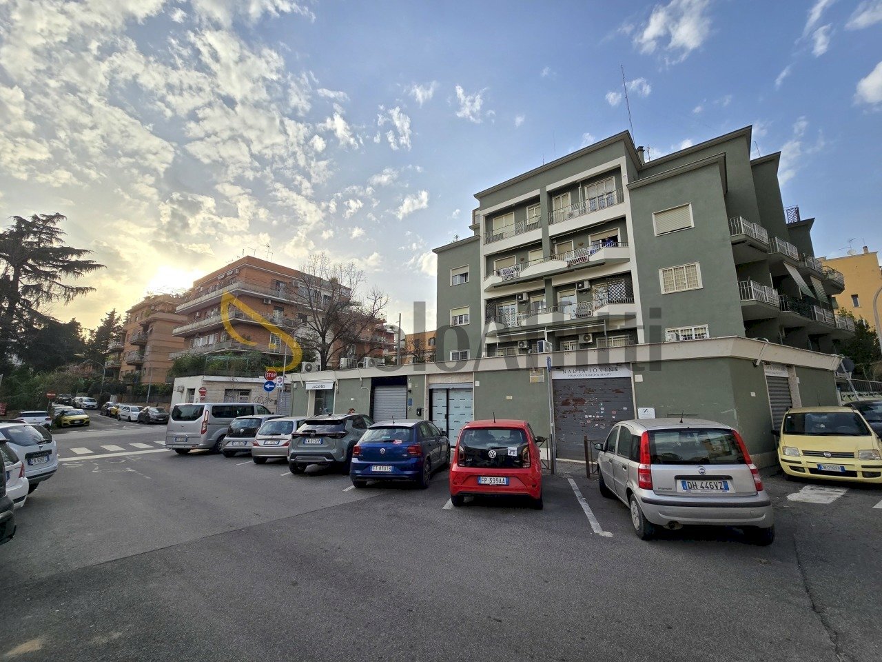 29412.jpg - Locale Commerciale Roma - foto 2