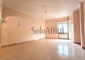 5.jpg - Quadrilocale Via Peralba 5, Roma - foto 5