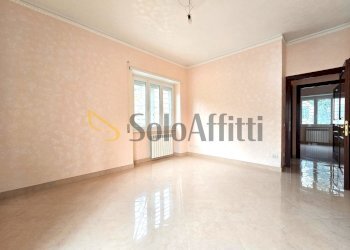 9.jpg - Quadrilocale Via Peralba 5, Roma - foto 10