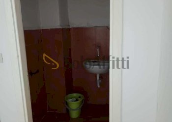 4d33d0b7-36b9-461a-9e28-bad3162bf9c4.jpg - Not Food Via Camillo Benso Cavour 44, Latina - photo 10