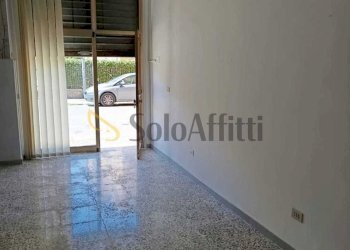 fce5360e-4a3e-4ea0-ab33-fd62c948d885.jpg - Not Food Via Camillo Benso Cavour 44, Latina - photo 14