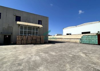 dettagli - Locale Commerciale Strada Provinciale Palese-modugno 12, Modugno - foto 11