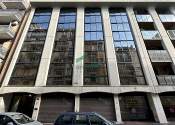 facciata - Ufficio Via Michele Garruba 47, Bari - foto 1