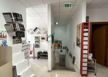 ufficio - Commercial Premises Strada Provinciale 231, Modugno - photo 15